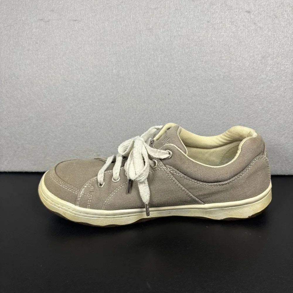 Simple Shoes OS Sneakers Mens Size 8.5 Gray Canvas Low Top Casual Skate Shoes